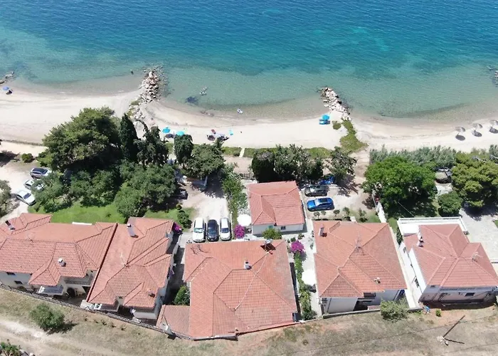 Porto Almira Beachfront Apartrments *